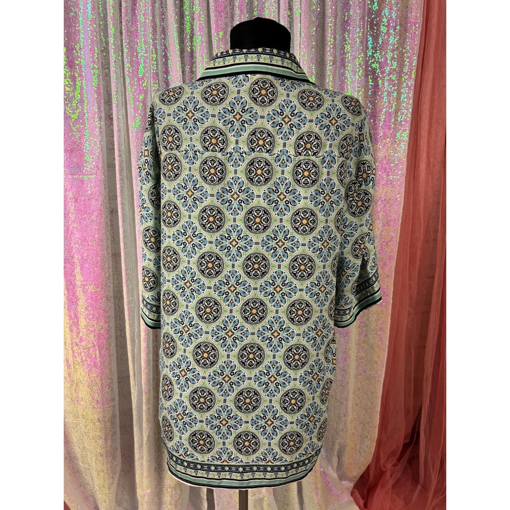 Max Studio Womens Mint Green Blue Geometric Tile Print Button Down Blouse Small - Picture 2 of 3